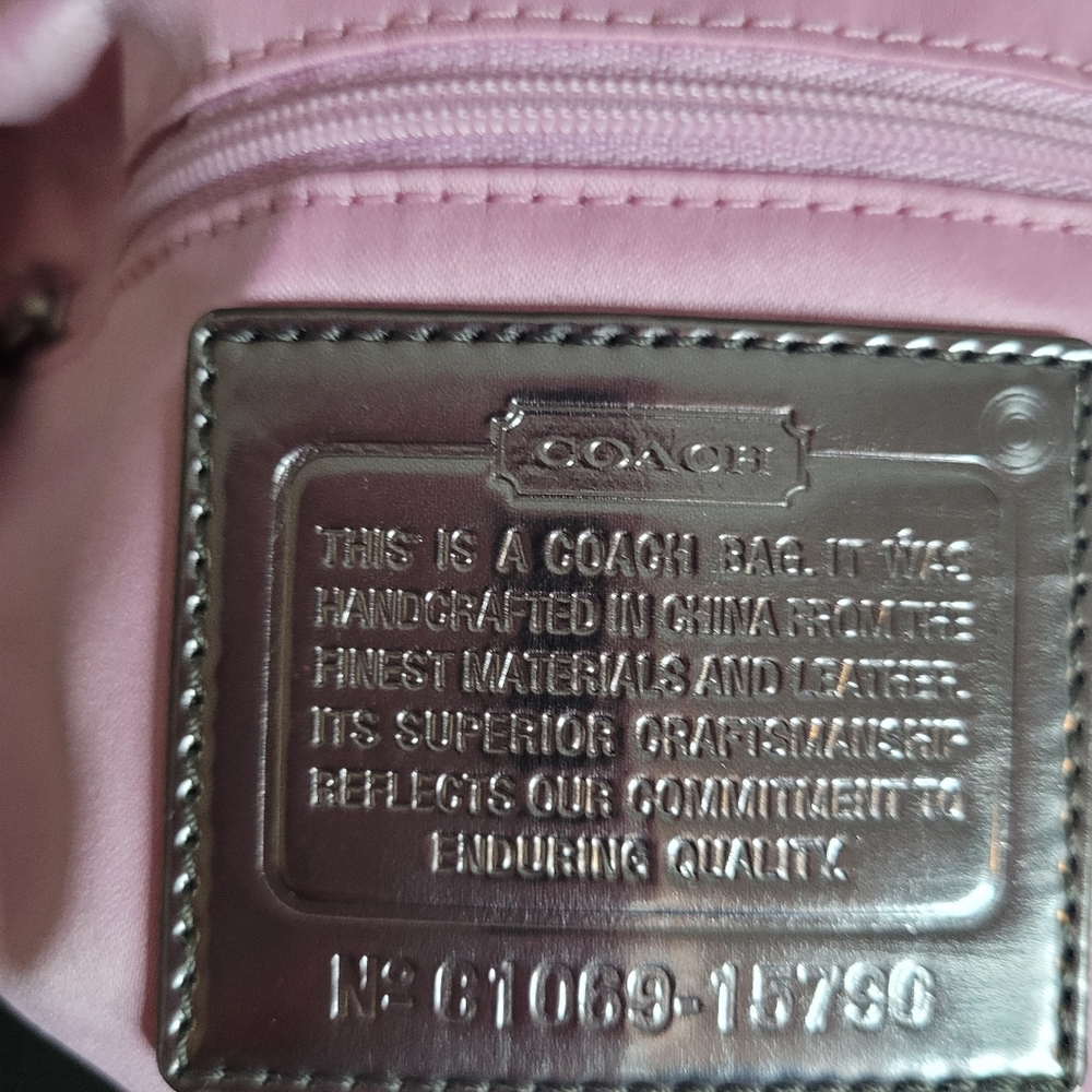 Coach Poppy Patent Leather Jazzy Convertible Shoulder Bag/ Crossbody Bag - Picture 16 of 16